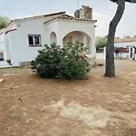 El Pozo - 400m Playa Riells Feriehus