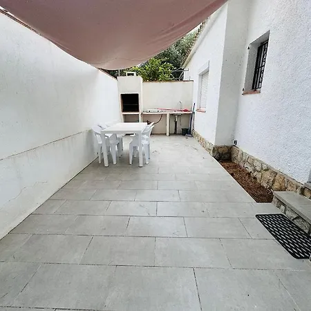 El Pozo - 400m Playa Riells Holiday home